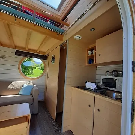 Les Roulottes Et Du Livradois Gospodarstwo wiejskie